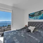 Luxury * بودغورا