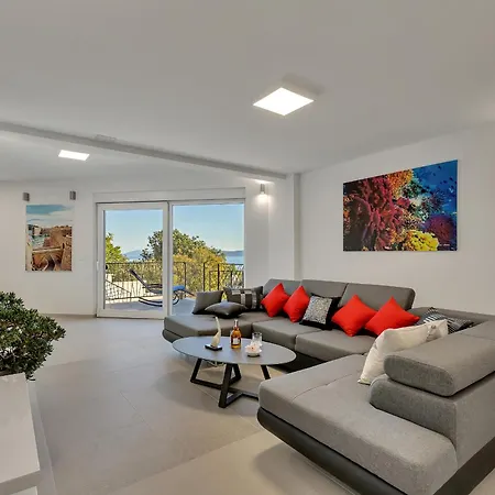 Luxury Apartment